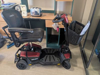 Pride Mobility Go-Go Endurance AL+ 4-Wheel Electric Scooter w/ Basket - Perfect Condition Paid 2,199