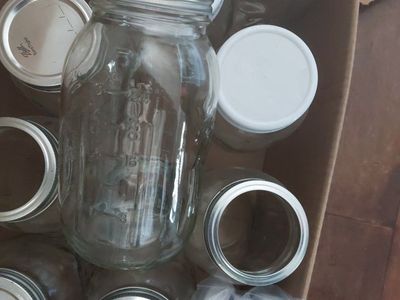 Ball Mason Jars, Regular Mouth, 1 quart