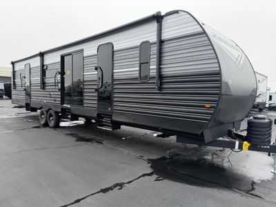 New 2026 CrossRoads Zinger 390DB