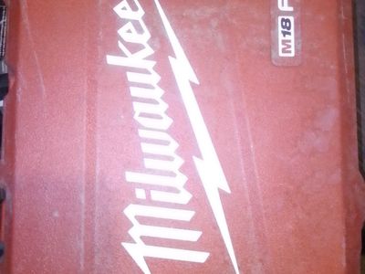 Milwaukee M18 fuel half inch hammer drill with case and battery