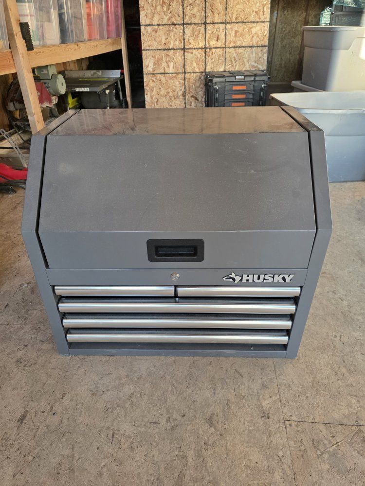 husky tool chest