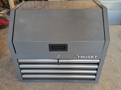 husky tool chest