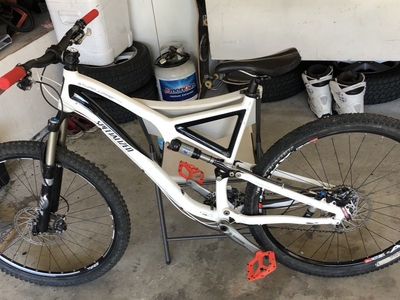 Specialized Stumpjumper Full Suspension Mountain Bike - White/Black with FOX shocks