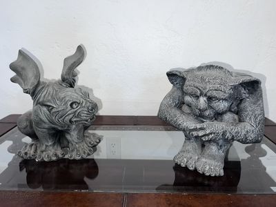 Gargoyle Statue Pair