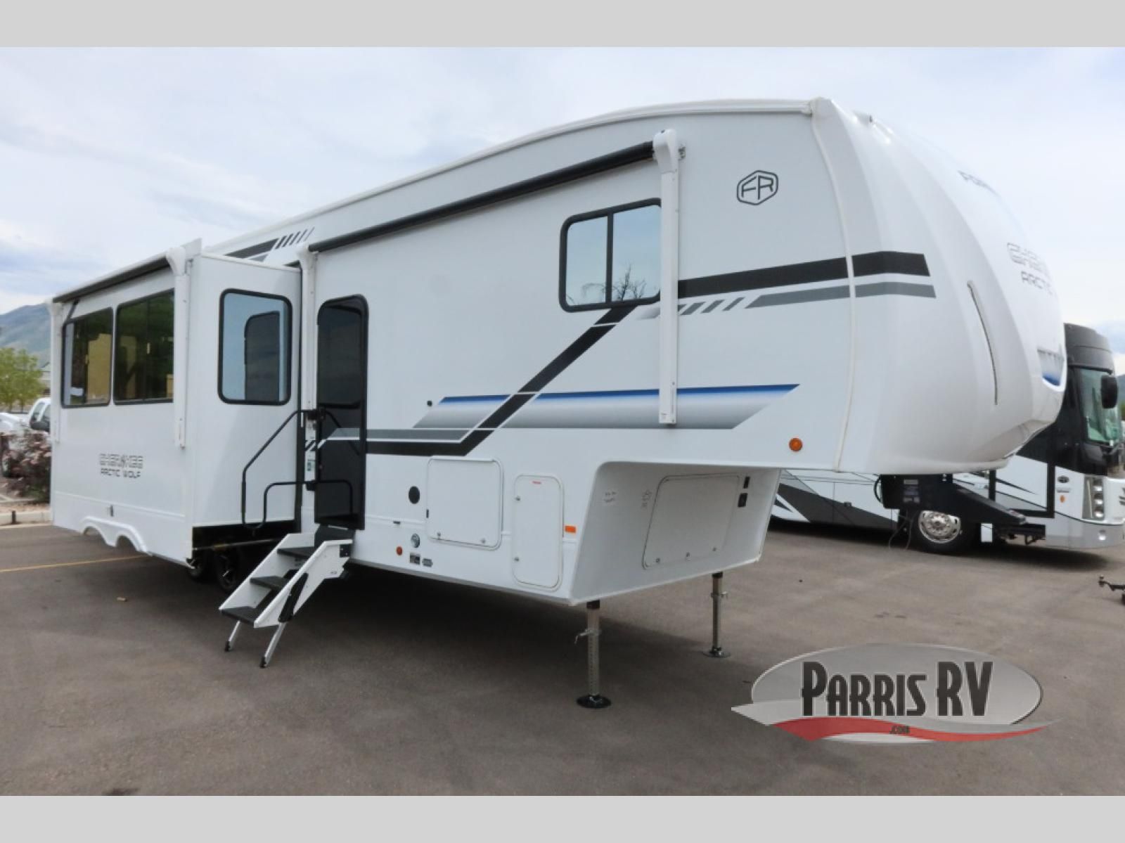 New 2026 Forest River RV Cherokee Arctic Wolf 331BH