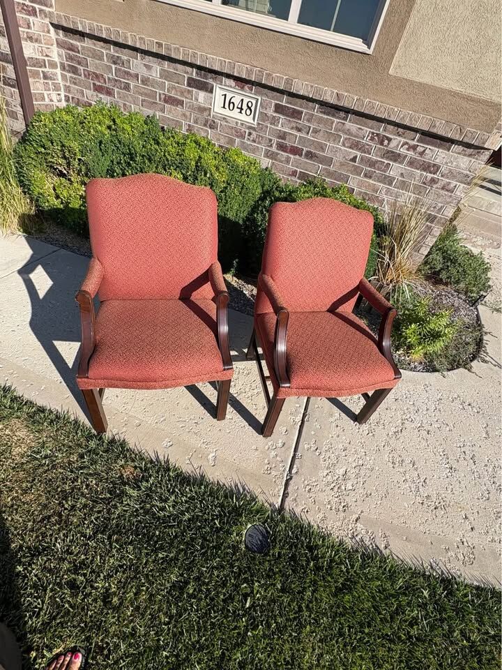 Set of Red arm chairs $80 cash/venmo in Draper