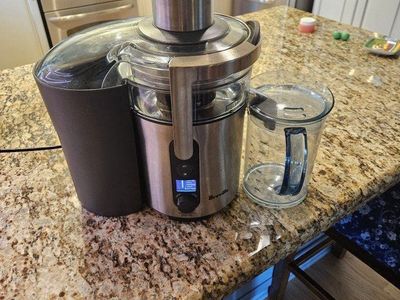 Breville Juicer