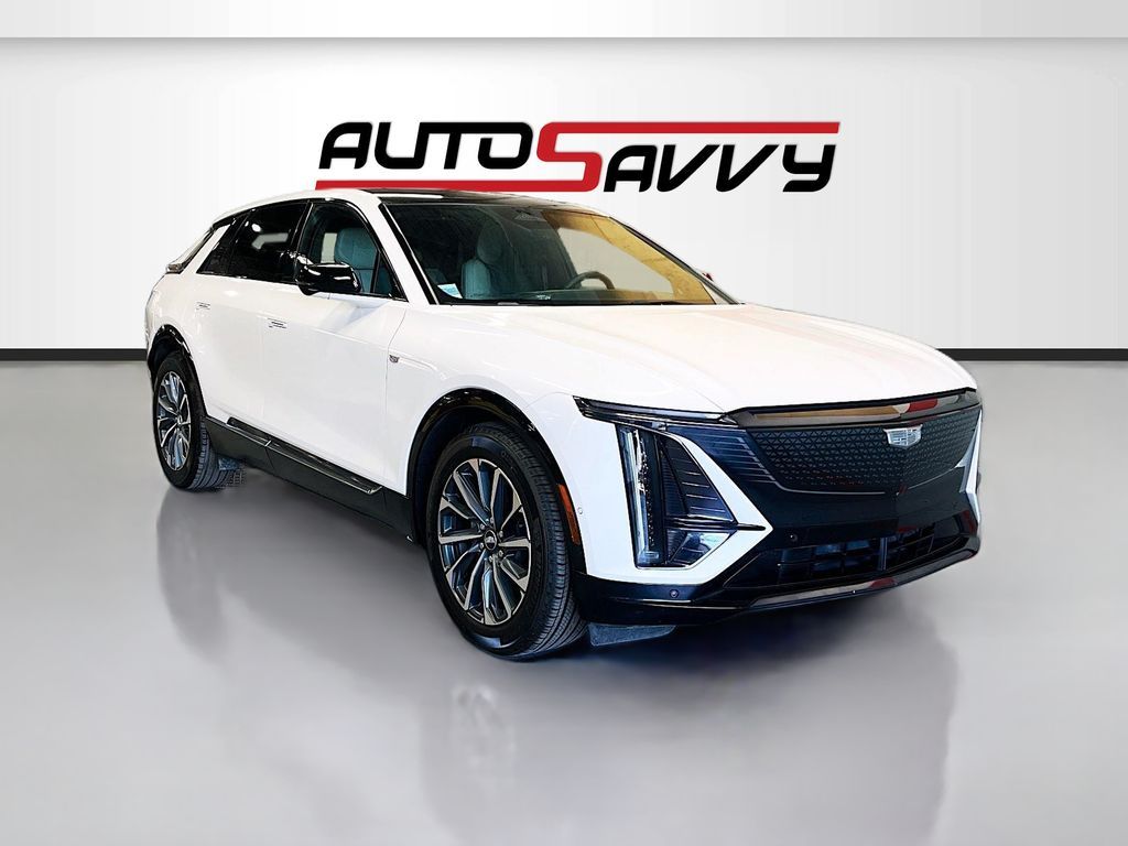 2025 Cadillac LYRIQ Sport 1