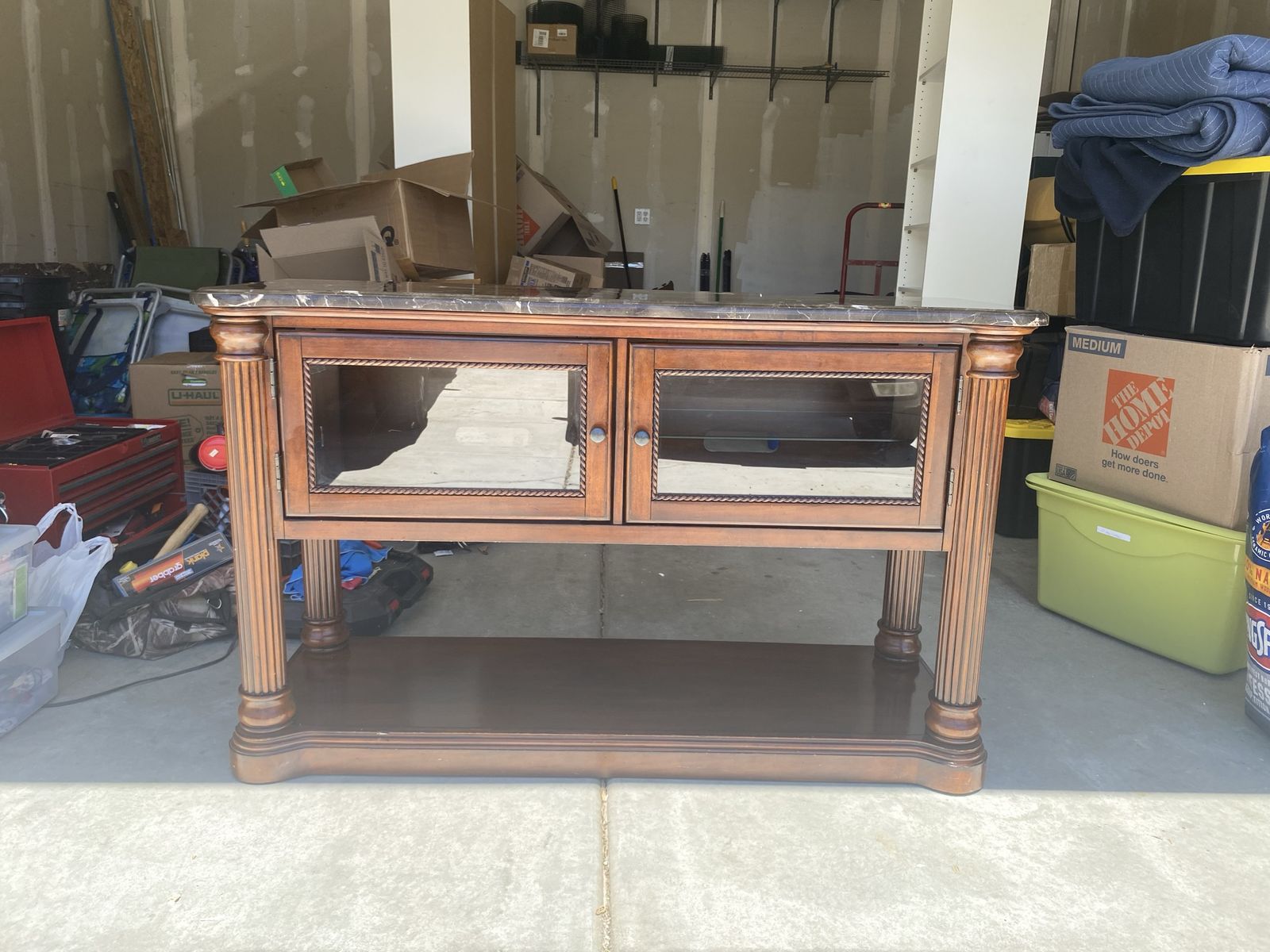 Traditional, beautiful TV stand/table