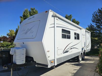 29V Arctic Fox for Sale