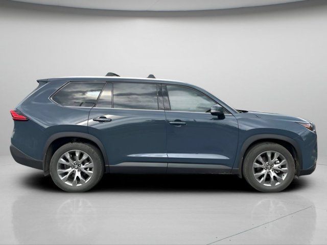 Main image 5