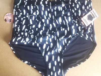 Three High Waisted Bikini bottows XXX