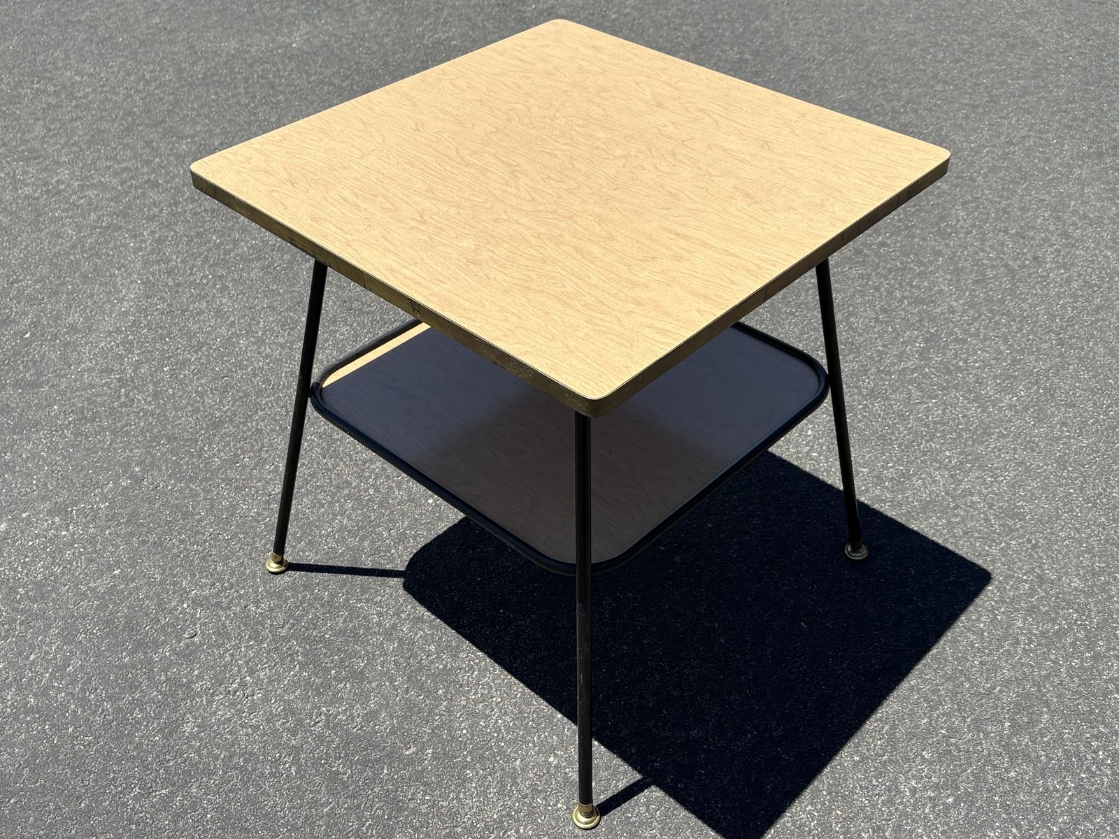 Main image 2