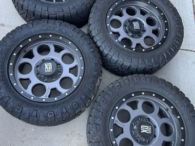 8x6.5 KMC Wheels Nitto Ridge Grappler 295/55R20 Tires