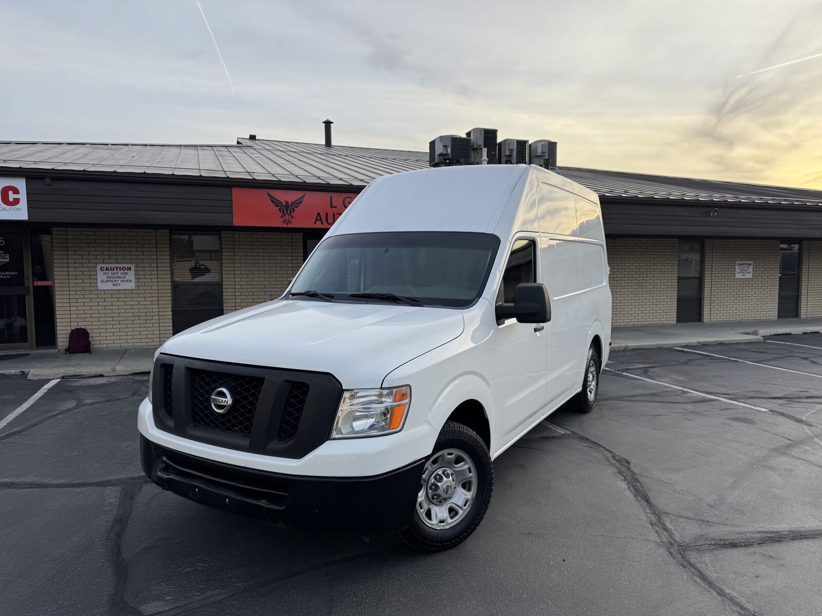 2012 NISSAN NV 2500 HD SV