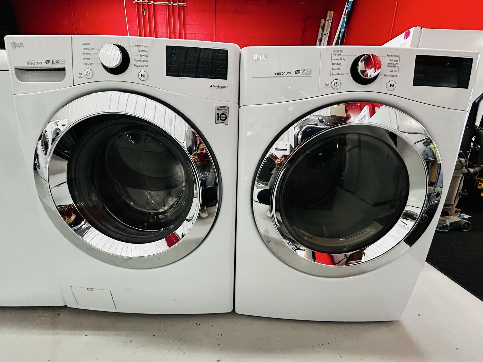 Lg Electric Front Load Set