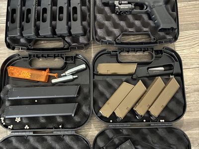 Glock 35Gen 4 With mutliple green gas mags and multiple CO2 mags!