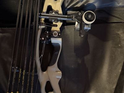 Hoyt RX-10 Ultra