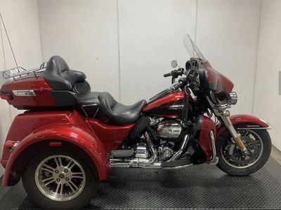 2018 Harley Davidson Tri Glide Ultra Trike 107