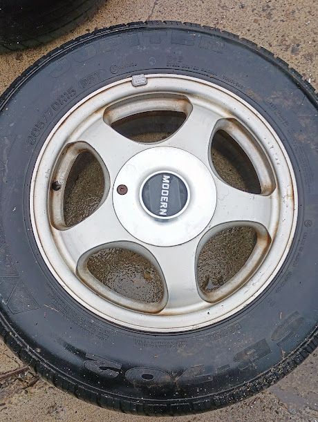 4 Modern 15 inch 5 Lug Rim Wheels