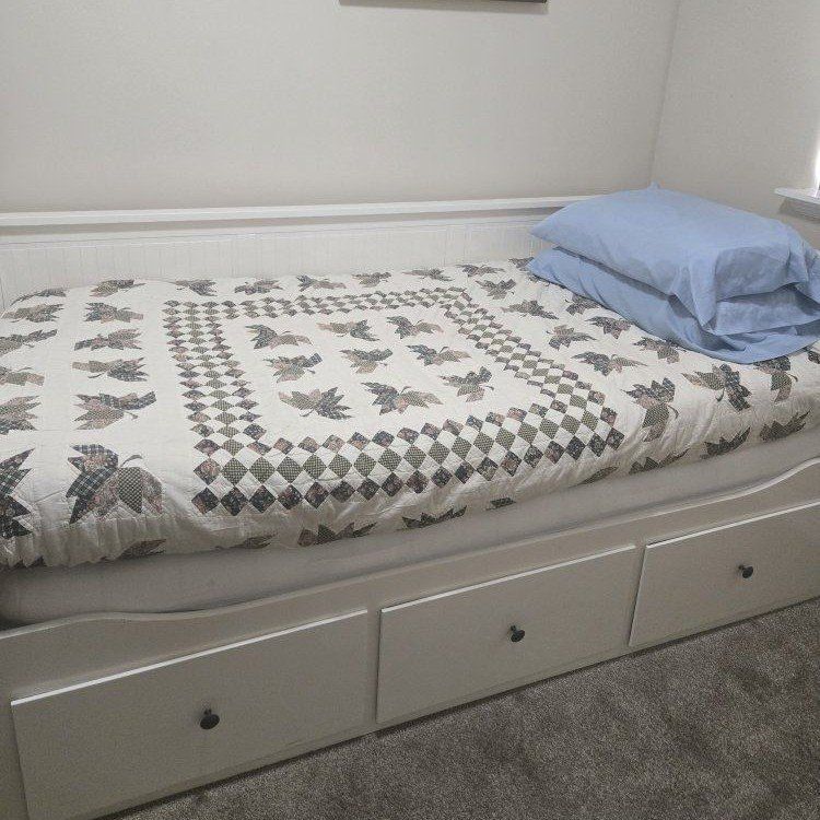 Daybed