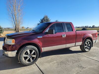 2005 FORD F150 Lariat