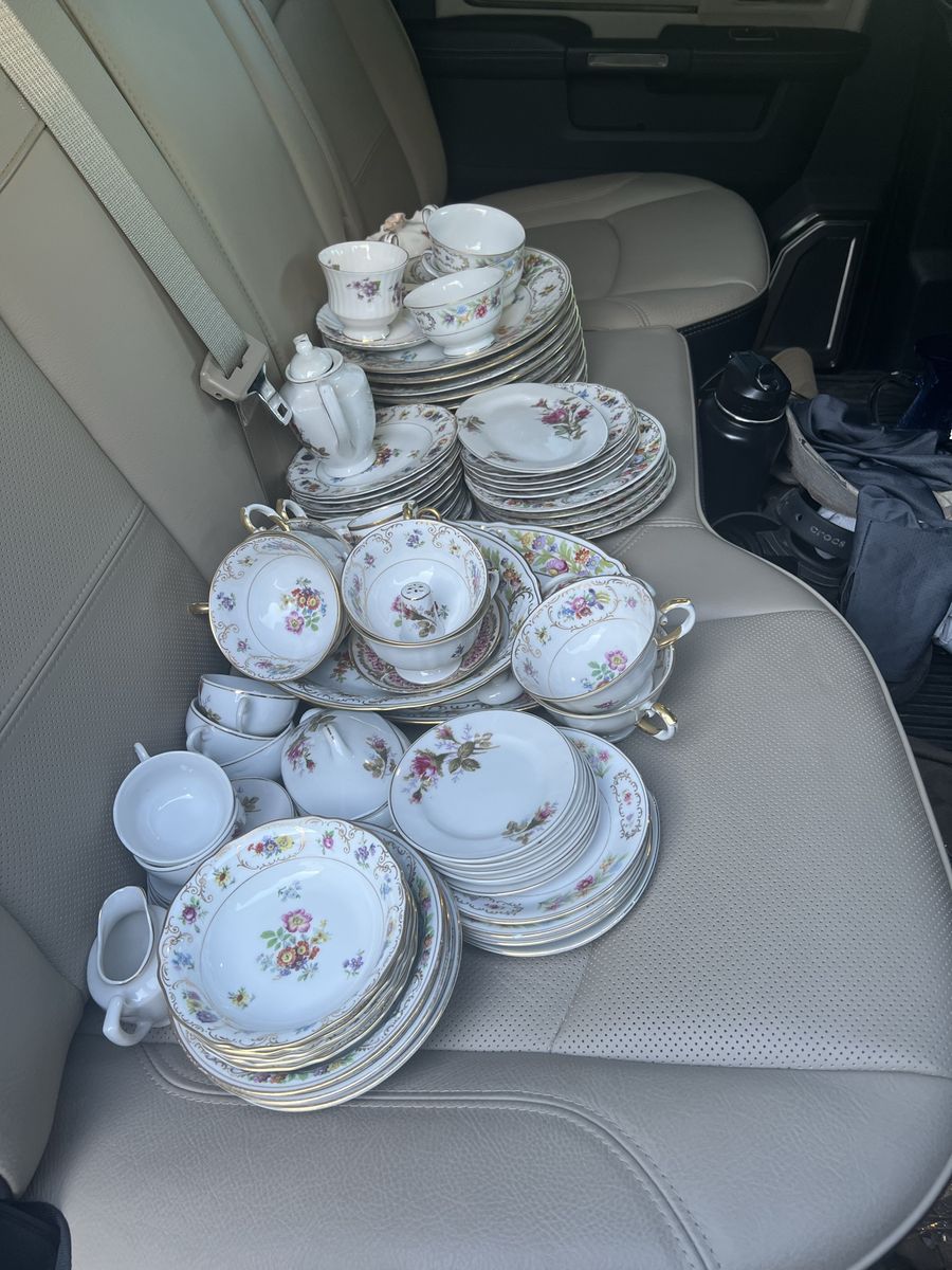 Vintage Floral Gold Trim China Dinnerware Set