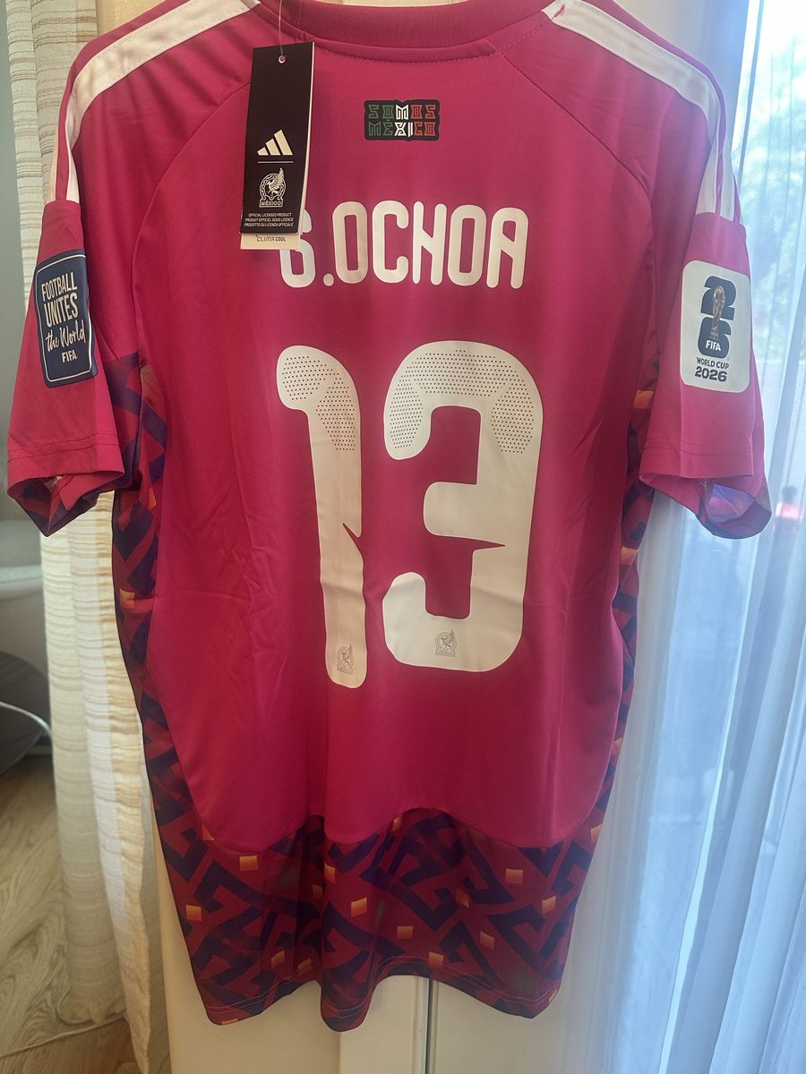 adidas Mexico Guillermo Ochoa #13 Pink Goalkeeper Jersey Size L NWT
