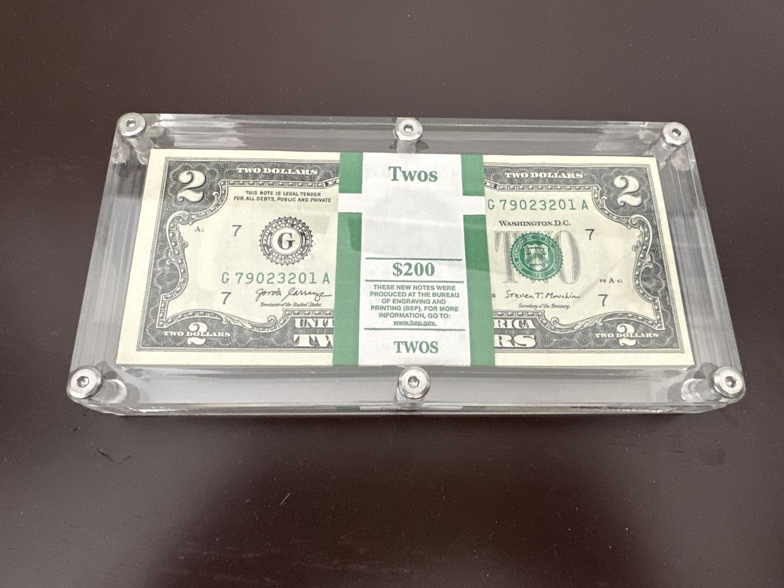 100 Sequential $2 Bills in Acrylic Display Case – $200 Face Value