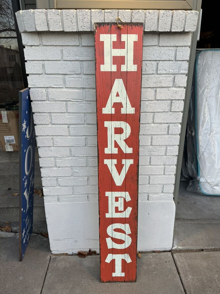 Welcome/ Harvest Sign