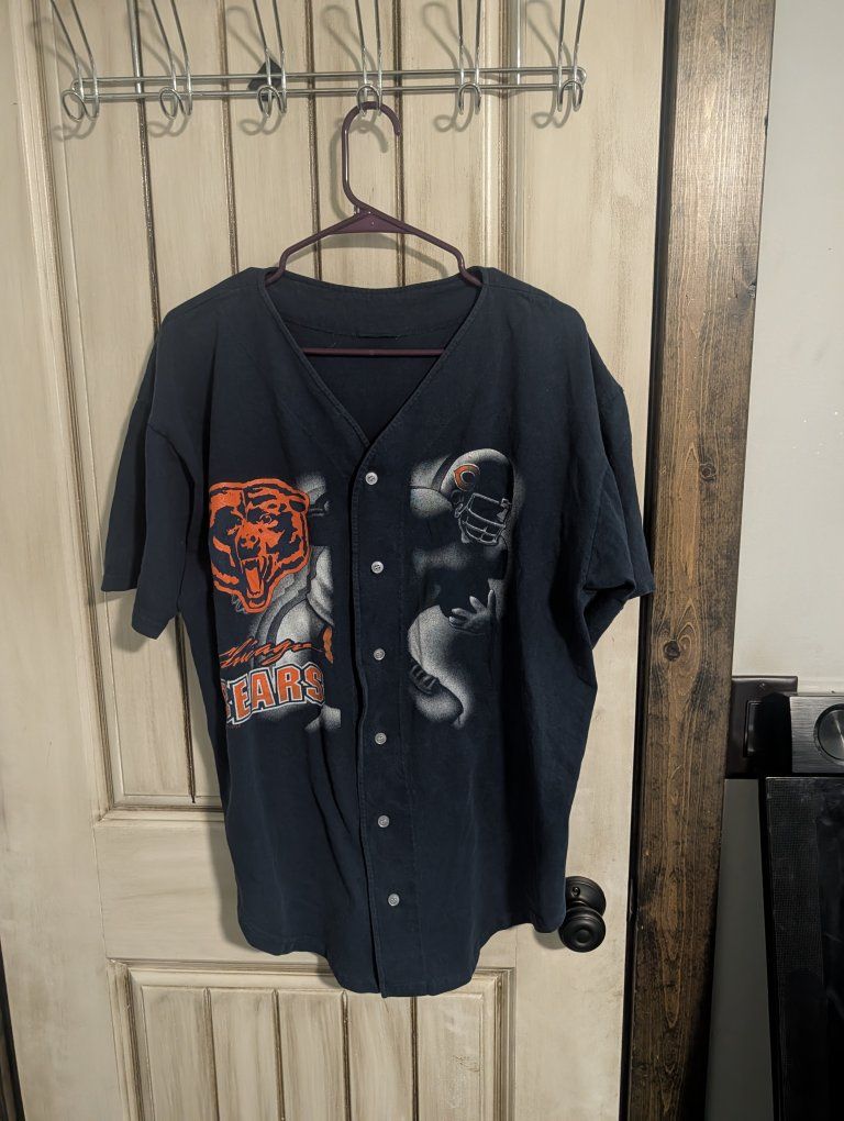 Vintage Chicago Bears NFL Football Button-Up Jersey Style T-Shirt - Men's XL