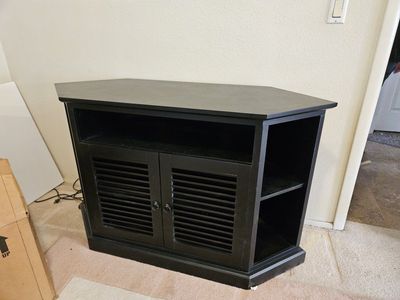 Console Cabinet / TV Stand Media with Storage Shelves & Louvered Doors - Black Finish. Estate Sale.
