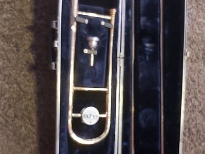 Conn trombone working