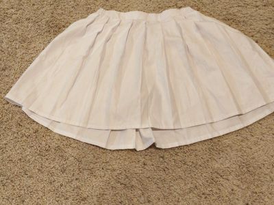 Small/medium womens tennis skirt