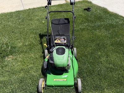 John Deere JS36 Lawn Mower