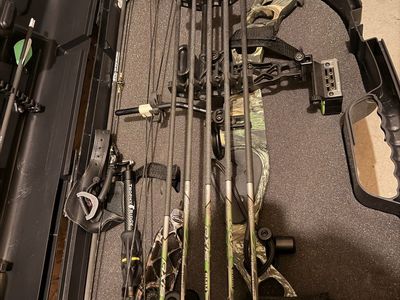 PSE Brute Camo Compound Bow with Case and Arrows - Ready to Hunt