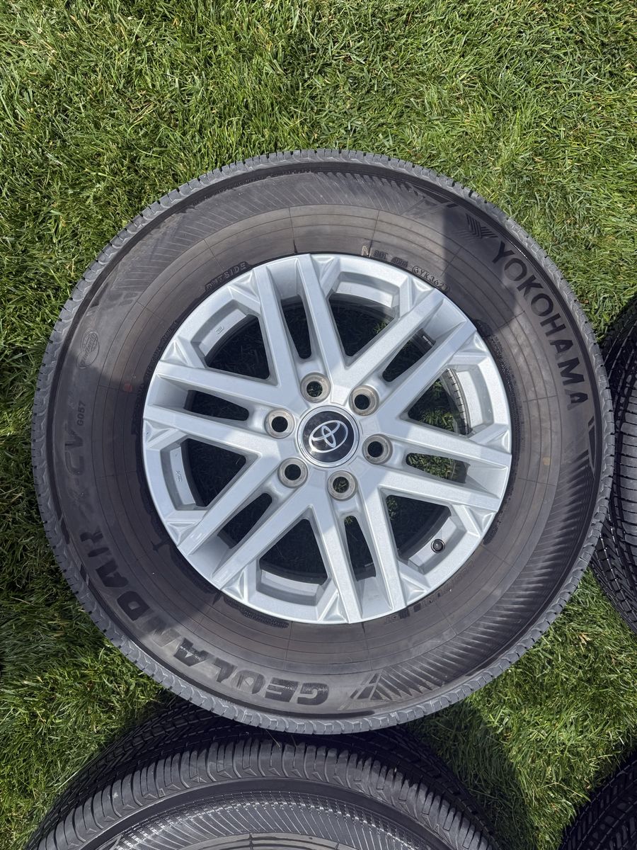 OEM Toyota Tundra 2022+ Wheels & Yokohama Geolandar 265/70R18 Tires (Set of 4)
