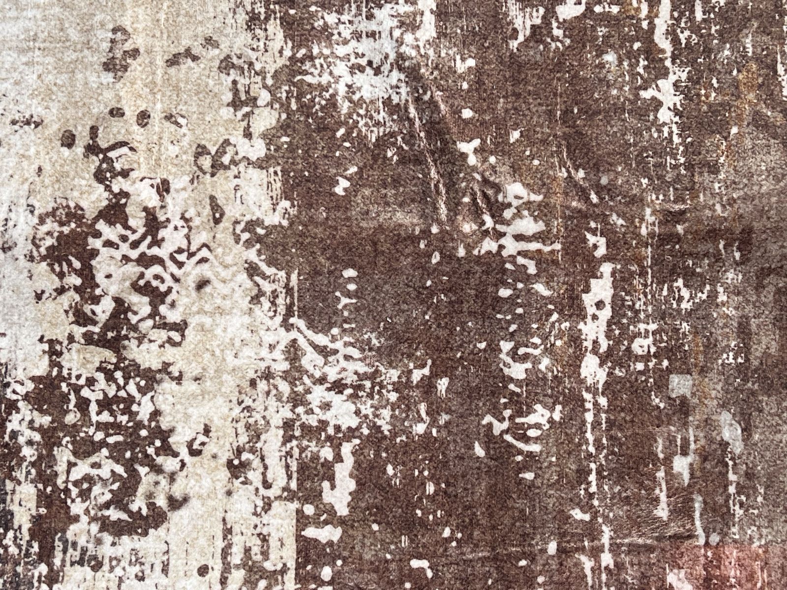 Main image 10