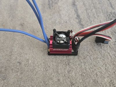 Racers Edge ESC with Novak Cooling Fan for RC Cars