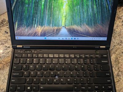 ThinkPad X230 | i5 | 500GB SSD | Windows 11 Pro