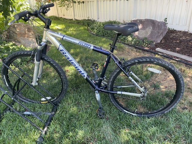 Raleigh M80 Mountain Bike