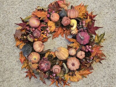 wreath fall autumn squash pinecone
