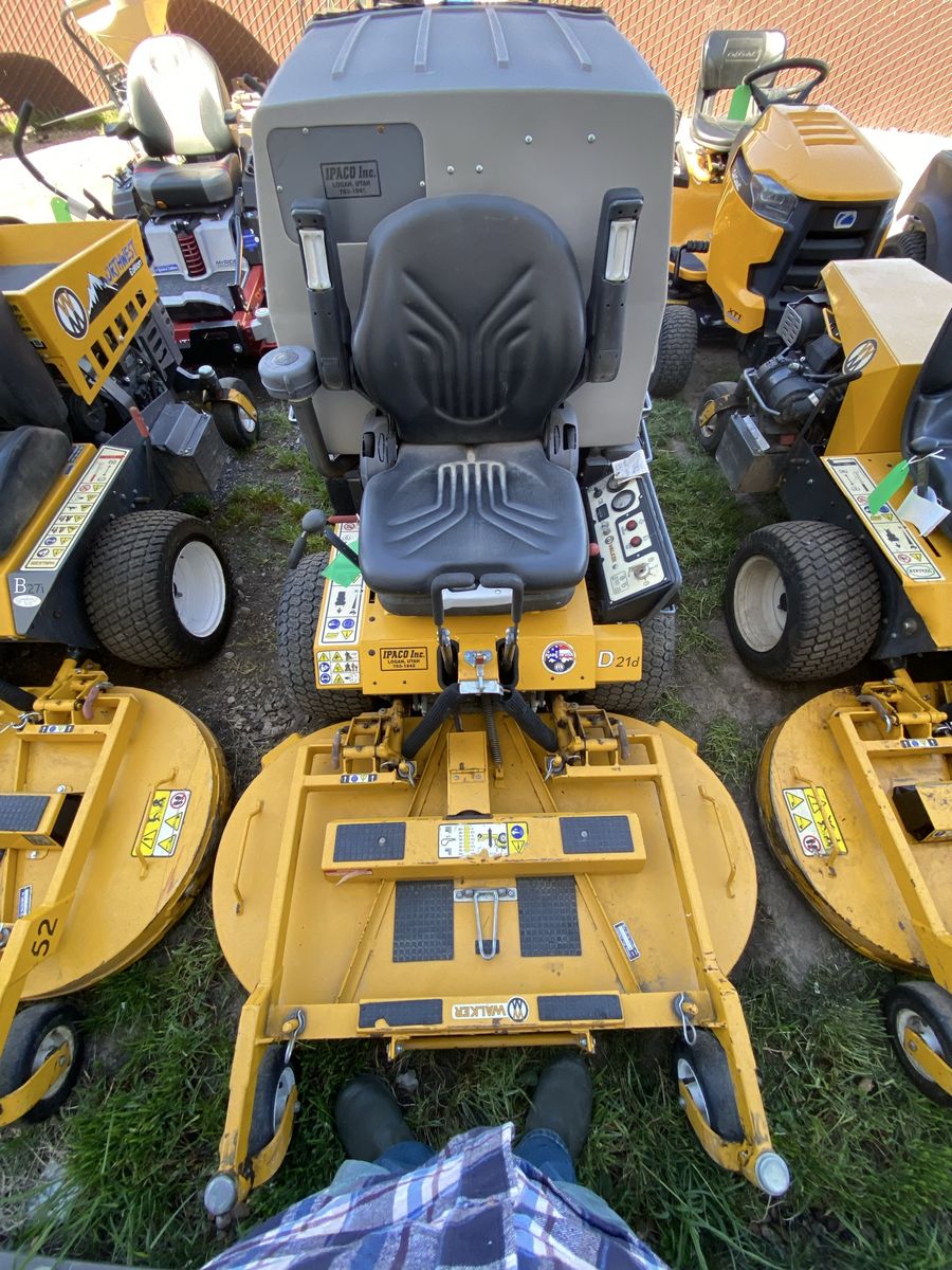 Walker bagger mower