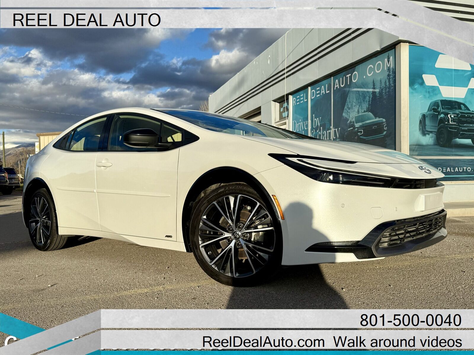 2023 Toyota Prius XLE