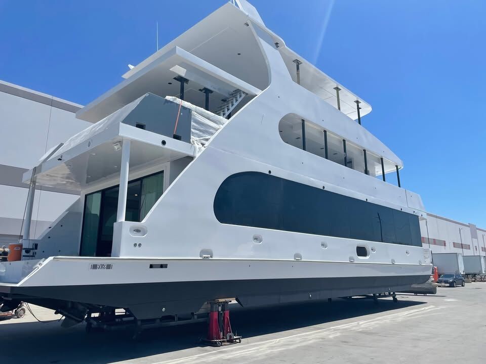 Bravada Ownership Availability – 75'x22' House Boat – Wahweap