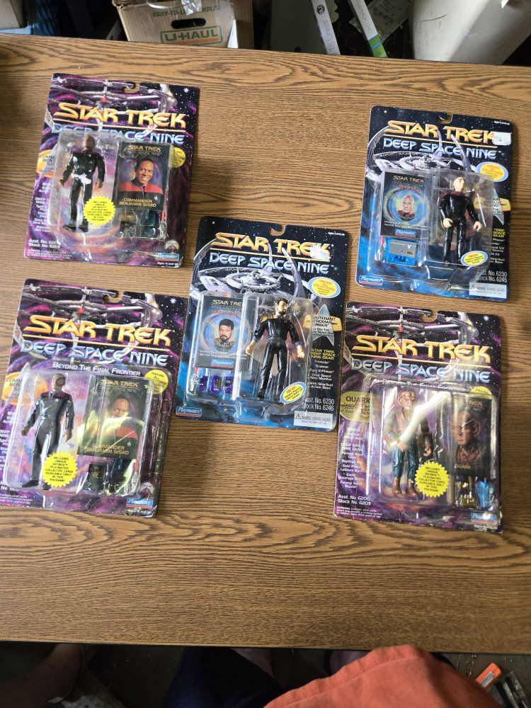 Playmates Star Trek Deep Space Nine Action Figures Lot of 5 - Commander Sisko, Quark, O'Brien