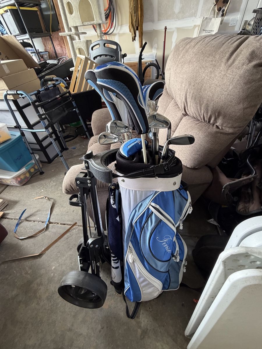 Adams finesse women’s golf clubs