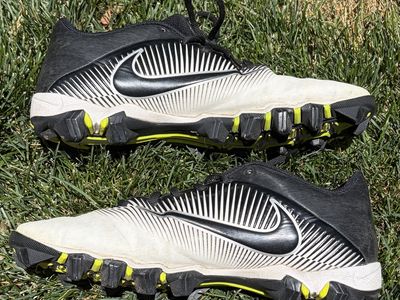 Nike Vapor Shark 2 Cleats - Men's Size 9.5, Excellent Condition