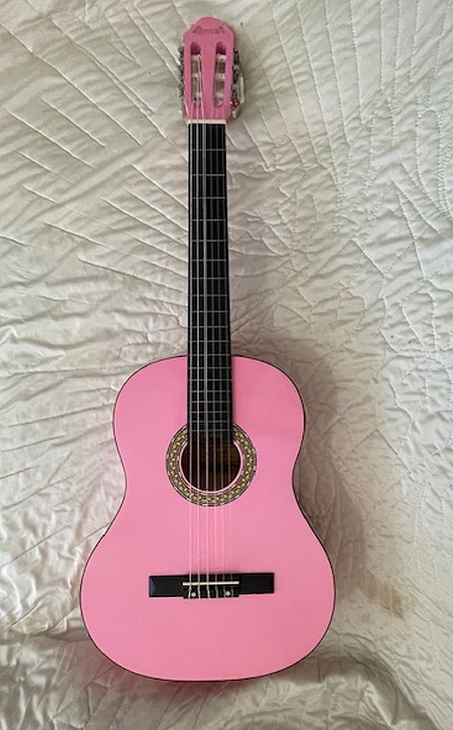 Fitness Classico Guitar- 1a. 2a.  - Pink - Full Size - 39"