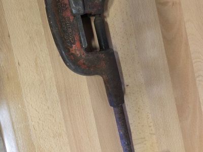 Heavy duty Ridgid pipe cutter